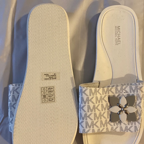 Michael Kors Shoes - Michael Kors sandals size 10